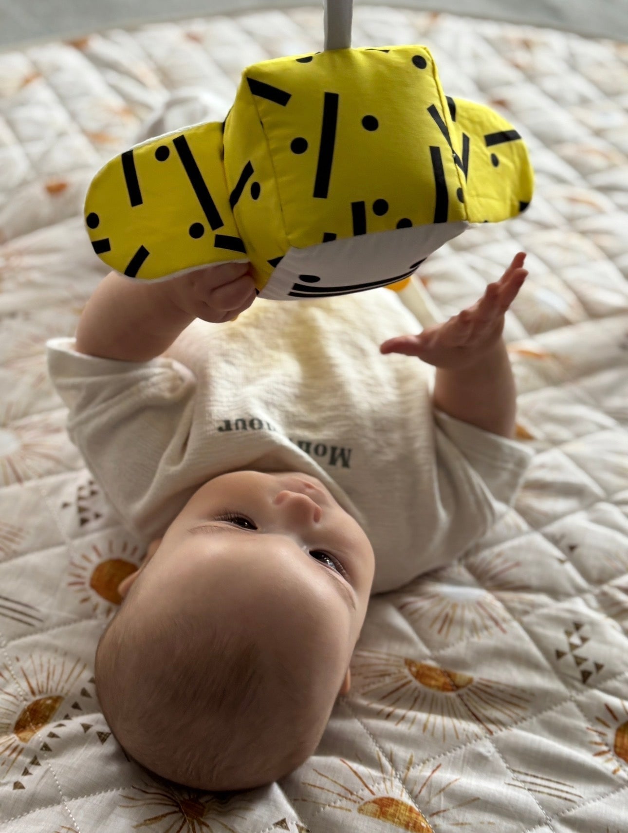 Supporting Your Baby’s Fine Motor Skills (0–9 Months)